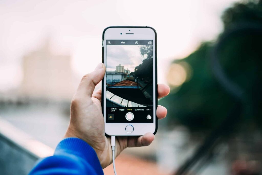 smartphone camera for corporate video